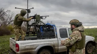 Українські військові, фотоілюстрація. Fot. PAP/EPA/SERGEY KOZLOV