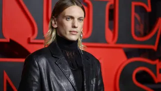 Jamie Campbell Bower. Fot. PAP/EPA/TOLGA AKMEN