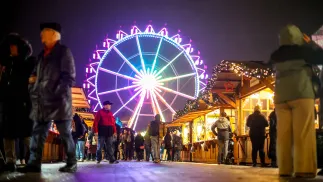 Jarmark w Berlinie, zdjęcie ilustracyjne, fot. PAP/EPA/HANNIBAL HANSCHKE