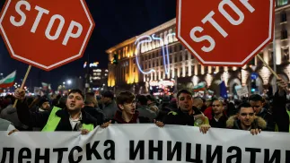 Protesty w stolicy kraju, Sofii, fot. PAP/EPA/BORISLAV TROSHEV