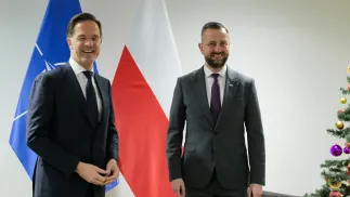 Генеральный секретарь НАТО Марк Рютте и министр обороны Польши Владислав Косиняк-Камыш. Fot. PAP/Tomasz Waszczuk