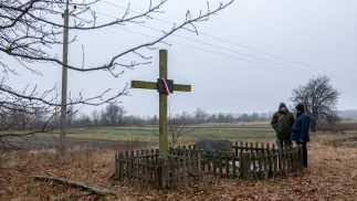 Меморіал у селі Угли, Рівненська область. Fot. PAP/Vladyslav Musiienko