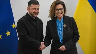 Prezydent Ukrainy Wołodymyr Zełenski oraz marszałkini Senatu RP Małgorzata Kidawa-Błońska. Fot. PAP/Marcin Obara