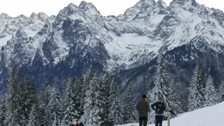 Turyści w Tatrach. Fot. PAP/Grzegorz Momot