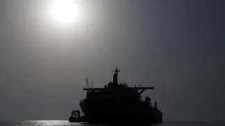 Tankowiec - zdjęcie ilustracyjne Fot. PAP/EPA/YAHYA ARHAB