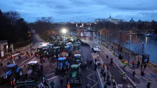 Ciągniki w Paryżu Fot. PAP/EPA/TERESA SUAREZ