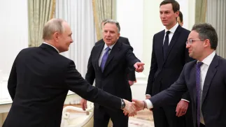 Władimir Putin,  Josh Gruenbaum, Steve Witkoff, Jared Kushner, Fot. PAP/EPA/ALEXANDER KAZAKOV