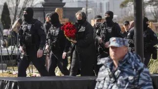 Похороны. Fot. PAP/EPA/YURI KOCHETKOV (фотоиллюстрация)