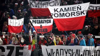 Kibice na Wielkiej Krokwi w Zakopanem w 2025 roku. Fot. PAP/	Grzegorz Momot