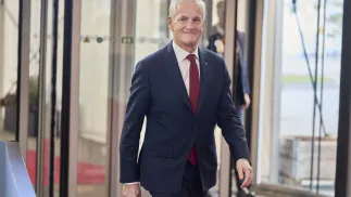 Premier Norwegii Jonas Gahr Stoere. Fot. PAP/EPA/THOMAS TRAASDAHL