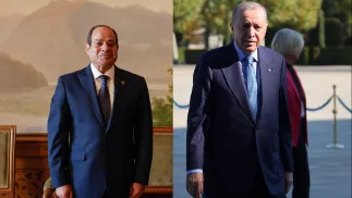 Abdel Fattah El-Sisi  oraz  Recep Tayyip Erdogan. Fot. EPA/JONAS BEEN i EPA/NECATI SAVAS 
