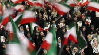 Мітинг прихильників режиму аятол в Тегерані. Fot. PAP/EPA/ABEDIN TAHERKENAREH