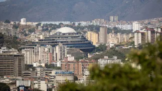 Widok na część stolicy Wenezueli, Caracas, fot. PAP/EPA/EFE/Ronald Pena R