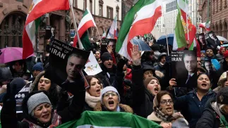 Protest dotyczący sytuacji w Iranie, odbywający się w Niemczech. Zdj. ilustracyjne. Fot. PAP/EPA/Matias Basualdo