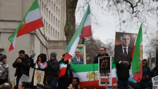 Poparcie dla protestujących w Iranie. Fot. EPA/NEIL HALL