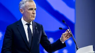 Mark Carney. Fot. PAP/EPA/GIAN EHRENZELLER 