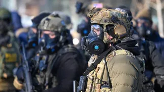 Od sobotniego incydentu w Minneapolis trwają demonstracje i protesty. Fot. PAP/EPA/	CRAIG LASSIG