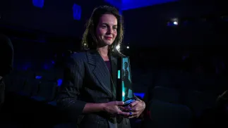 Uhonorowana za rolę w filmie „Dom dobry” aktorka Agata Turkot. Fot. PAP/Marcin Obara