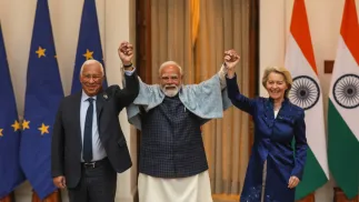 Антоніу Кошта, Нарендра Моді та Урсула фон дер Ляєн. Fot. PAP/EPA/RAJAT GUPTA