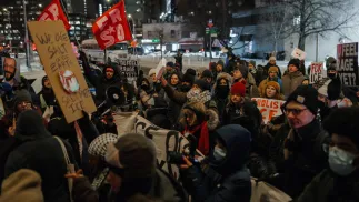 Protesy na ulicach Nowego Jorku w USA. Fot. PAP/ EPA/Olga Fedorova