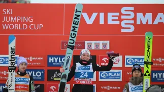 Prevc odniósł 19. zwycięstwo w konkursie PŚ w karierze. Fot. PAP/EPA/FABIAN STRAUCH