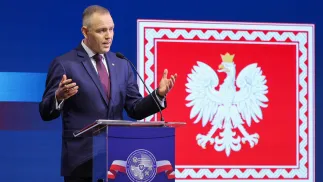  Prezydent RP Karol Nawrocki przemawia podczas odprawy kierowniczej kadry MON i Sił Zbrojnych RP. Fot.  PAP/Paweł Supernak