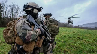 Wspólne ćwiczenia brytyjskich i francuskich żołnierzy. Fot. Adobe Stock/Fred Marie (zdjęcie ilustracyjne)