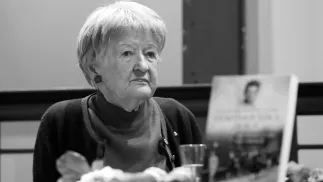 Janina Rożecka podczas premiery publikacji "Sanitariuszka Dora. Nie było czasu na strach"	Tomasz Gzell