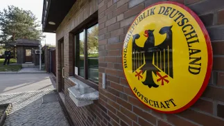 Вид на посольство Германии в Москве. 	Fot. PAP/EPA/SERGEI ILNITSKY