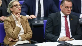 Alice Weidel i Tino Chrupalla, współprzewodniczący AfD. Fot. PAP/EPA/FILIP SINGER