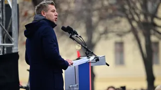 Лідер опозиційної партії "Тиса" Петер Мадяр. Fot. PAP/EPA/ZSOLT CZEGLEDI