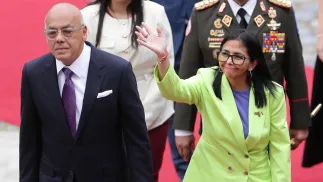 Jorge Rodriguez i Delcy Rodriguez Fot. PAP/EPA/RONALD PENA R