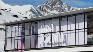 Casa Polonia, czyli Mobilny Dom Polski funkcjonujący podczas XXV Zimowych Igrzysk Olimpijskich Mediolan–Cortina 2026 w Livigno. Fot. PAP/Grzegorz Momot