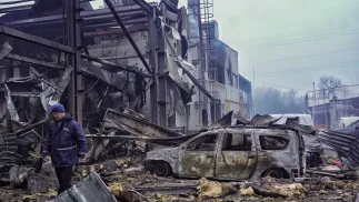 Знищення внаслідок російського обстрілу дронами Одеси. Fot. PAP/Alena Solomonova