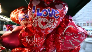 Walentynki (zdjęcie ilustracyjne). Fot. PAP/Maciej Kulczyński