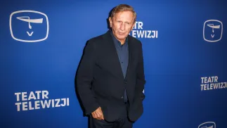 Aktor i reżyser Jan Englert przed pokazem prasowym spektaklu Teatru Telewizji pt. "Bezimienne dzieło" Stanisława Ignacego Witkiewicza Fot. PAP/Albert Zawada