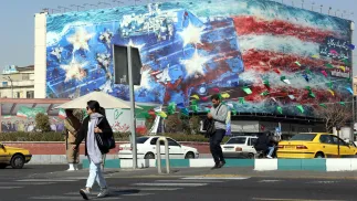 Антиамериканський білборд в Тегерані, Іран, 19 лютого 2026 року. Фотоілюстрація. Fot. PAP/EPA/ABEDIN TAHERKENAREH