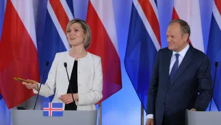 Premier Donald Tusk i premier Islandii Kristrun Frostadottir. Fot. PAP/Paweł Supernak