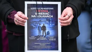 Protest przed Ministerstwem Zdrowia Fot. PAP/Piotr Nowak