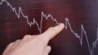 Ekonomista: skala szoku jest dotychczas wyraźnie mniejsza niż w 2022 roku. Fot. Adobe Stock/ anix