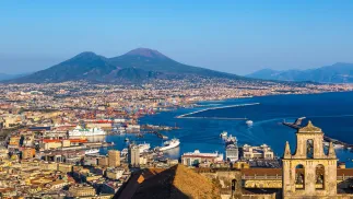 Panorama Neapolu. Fot. Sergii Figurnyi/Adobe Stock