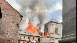Пошкодження житлового будинку в центрі Львова. Fot. Андрій Садовий