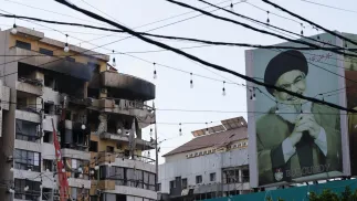 Zniszczenia na południu Bejrutu po izraelskim nalocie Fot. PAP/EPA/WAEL HAMZEH