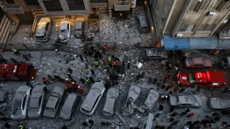 Zniszczenia w Bejrucie po ataku Izraela. Fot. PAP/EPA/WAEL HAMZEH