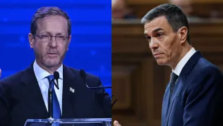 Prezydent Izraela Icchak Hercog i premier Hiszpanii Pedro Sanchez. Fot. PAP/EPA/JAMES ROSS/Chema Moya 