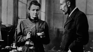 Maria Skłodowska-Curie i Piotr Curie. Fot. Wikimedia commons/Domena publiczna