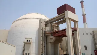 Irańska elektrownia atomowa w Buszehrze Fot. PAP/EPA/ABEDIN TAHERKENAREH