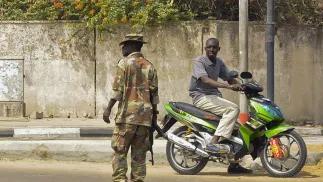 Nigeryjski żołnierz, zdjęcie ilustracyjne, fot. PAP/EPA/STR