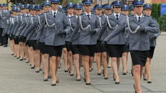 Policjantki w Wyższej Szkole Policji w Szczytnie. Fot. PAP/Tomasz Waszczuk