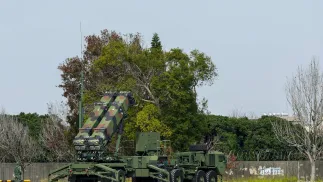 Ракетная установка РАС-3 Fot. PAP/EPA/	RITCHIE B. TONGO (фотоиллюстрация)